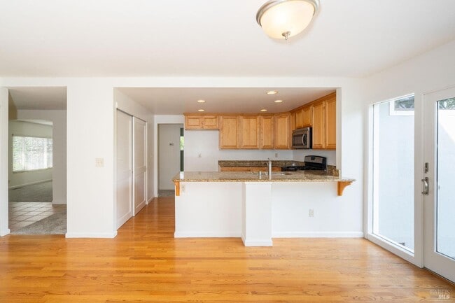4248 Leafwood Cir E in Santa Rosa, CA - Foto de edificio - Building Photo