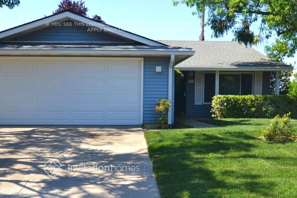 6353 Edgerton Way in Carmichael, CA - Building Photo