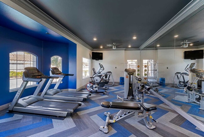 Hillsborough Park in La Habra, CA - Building Photo - Building Photo