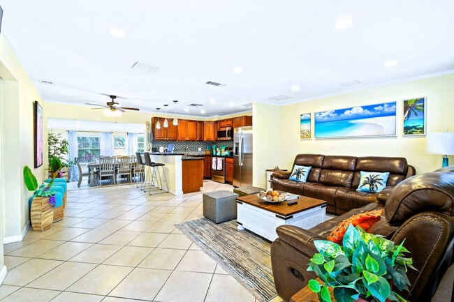 property at 3270 Grove Rd