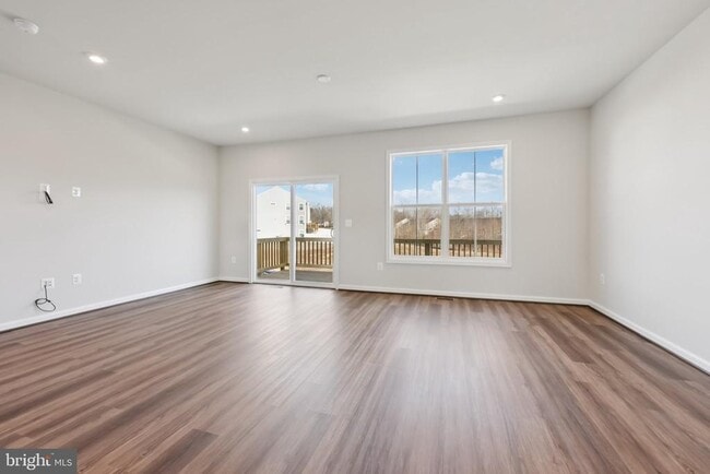 property at 8816 Selby Ct