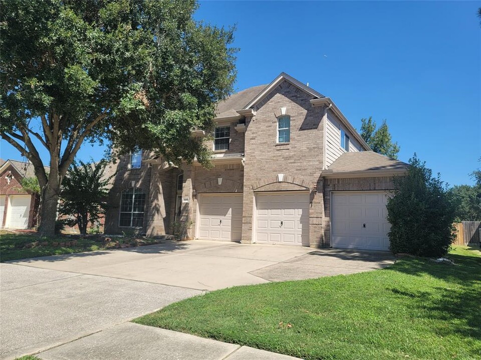 20006 Shavon Springs Dr in Spring, TX - Building Photo