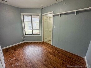 861 Madison Ave in Bridgeport, CT - Building Photo - Building Photo