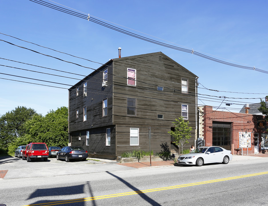 114 Washington Ave in Portland, ME - Foto de edificio