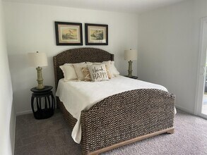 125 Whimbrel Way in Beaufort, NC - Building Photo - Building Photo