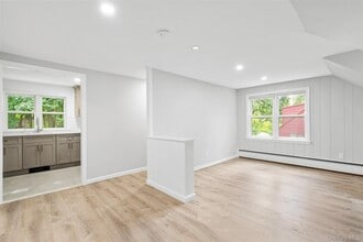 40 Lakeview Rd in Carmel, NY - Building Photo - Building Photo