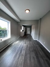 80 Grant Ave in Islip, NY - Building Photo - Building Photo