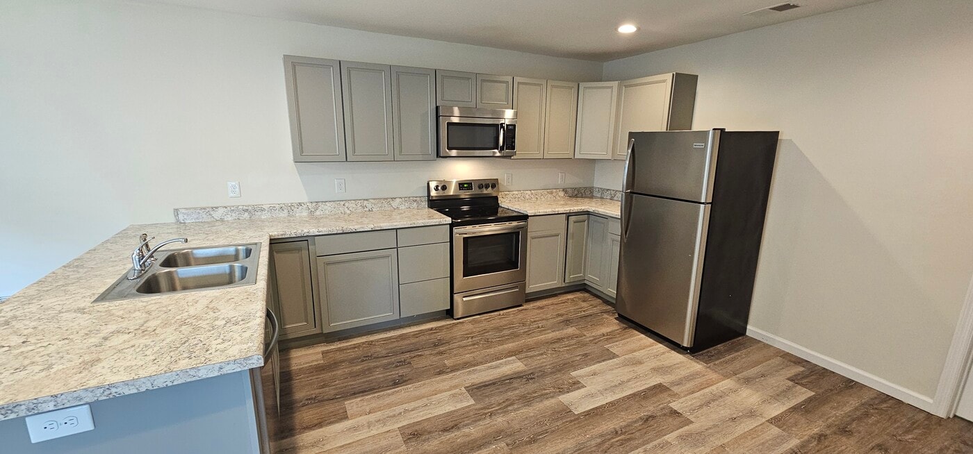 8022 Wilburn Way, Unit 8022 in Richmond, KY - Building Photo