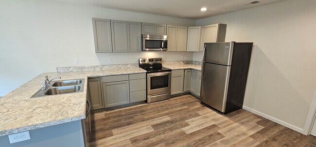 8022 Wilburn Way, Unit 8022