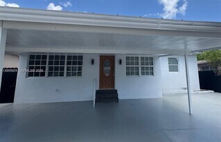 2731 NW 100th St in Miami, FL - Building Photo