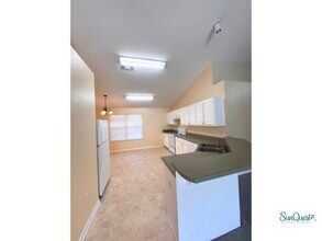 4966 Berkeley Blvd in Gulf Breeze, FL - Building Photo - Building Photo