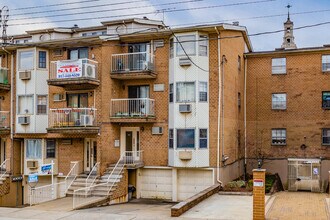 1201 65th St in Brooklyn, NY - Foto de edificio - Building Photo