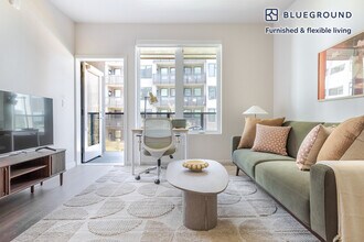 2333 Calle Del Mundo, Unit PL FL4-ID2140 in Santa Clara, CA - Foto de edificio - Building Photo