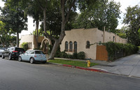 1165 N Orange Grove Ave in West Hollywood, CA - Building Photo - Building Photo