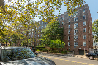 3202 Nostrand Ave in Brooklyn, NY - Building Photo - Primary Photo