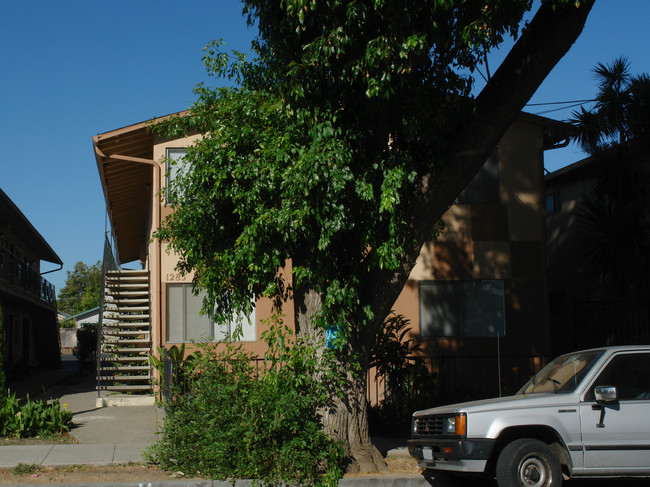 1285 Palm St in San Jose, CA - Foto de edificio - Building Photo