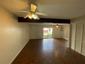 2 Morning Glory Square in Lafayette, LA - Building Photo - Building Photo