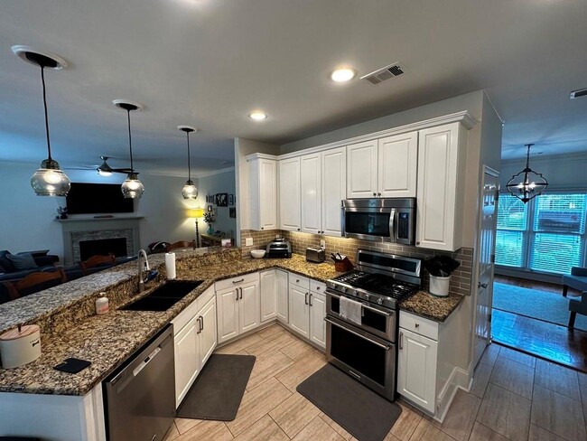 11640 Vista Forest Dr in Alpharetta, GA - Building Photo - Building Photo