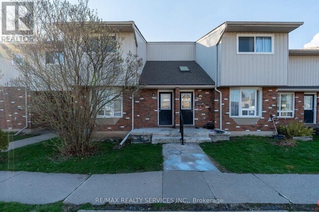 property at 100 Brownleigh Ave