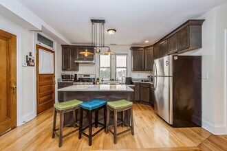 3248 N Linder Ave in Chicago, IL - Building Photo - Building Photo