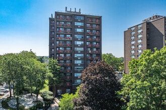 Richmond Tower in Plainfield, NJ - Building Photo - Building Photo