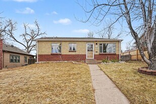 5514 S Datura St in Littleton, CO - Building Photo