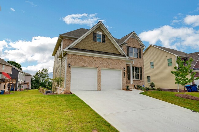 Overlook at Mill Creek in Dacula, GA - Foto de edificio - Building Photo