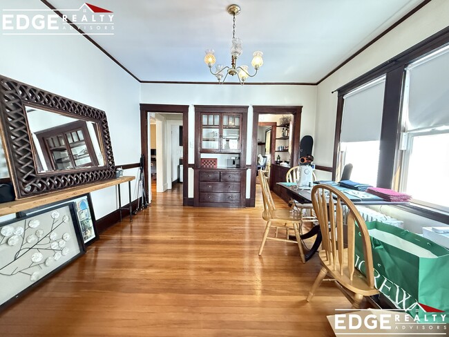 19 Cresthill Rd, Unit 1 in Boston, MA - Building Photo - Building Photo