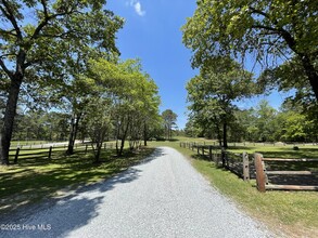 358 Yadkin Run Ln in Southern Pines, NC - Building Photo - Building Photo