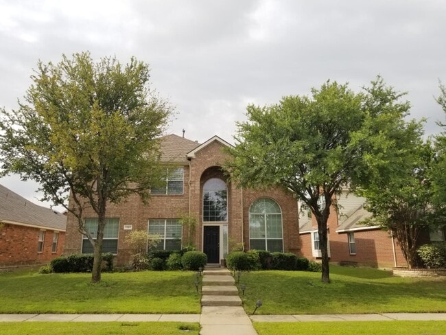 property at 7207 Juniper Dr