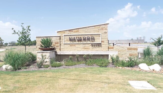 9130 James Bowie in Seguin, TX - Foto de edificio - Building Photo