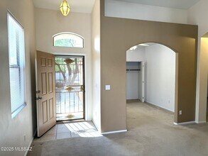 12213 N Makayla Canyon Dr in Oro Valley, AZ - Building Photo - Building Photo