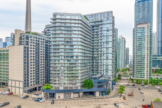 The Fly in Toronto, ON - Building Photo - Building Photo