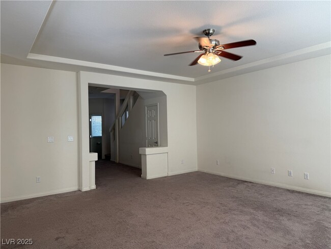 6017 Gordon Creek Ave in Las Vegas, NV - Building Photo - Building Photo