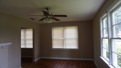 406 E College St-Unit -406A in Valdosta, GA - Building Photo - Building Photo