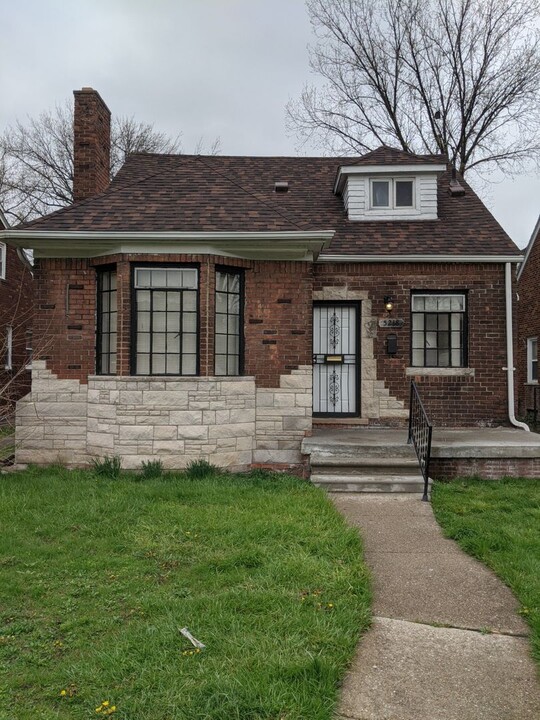5218 Bedford St in Detroit, MI - Building Photo
