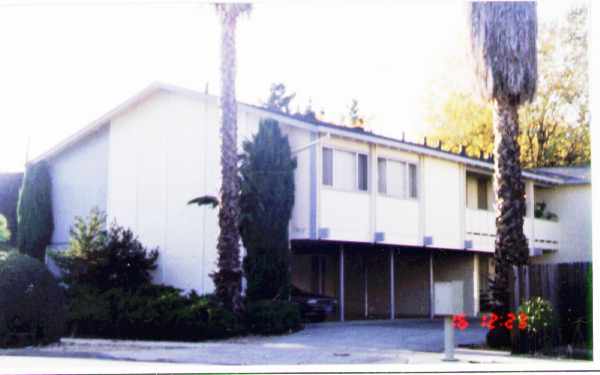 1617 Brookvale Dr in San Jose, CA - Building Photo - Building Photo