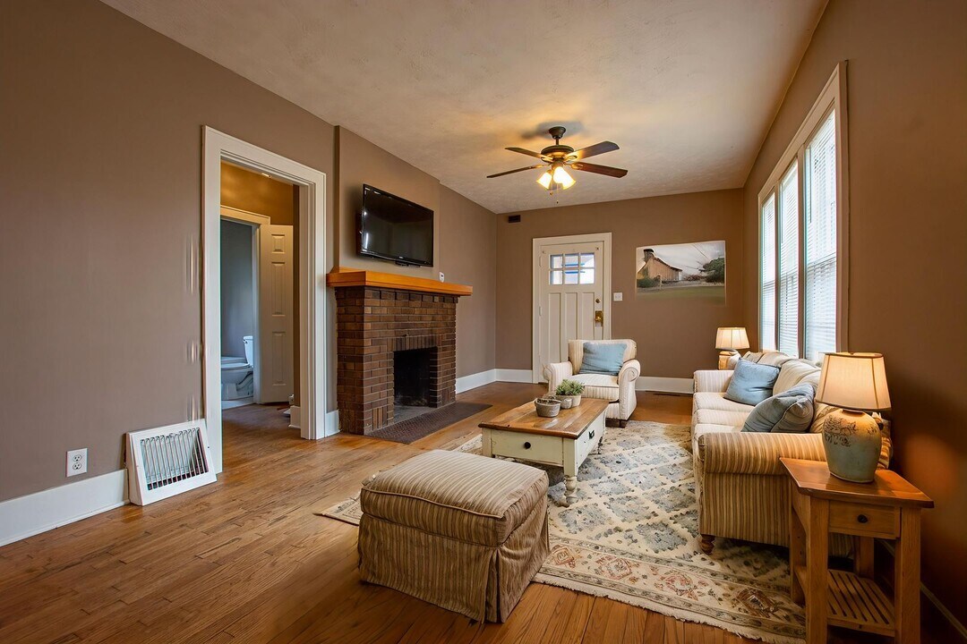 2754 Read St in Omaha, NE - Building Photo