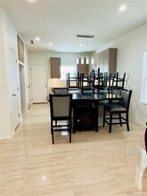 805 N Clarence Ave in Edinburg, TX - Building Photo - Building Photo