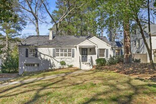 849 Kipling Dr NW in Atlanta, GA - Building Photo