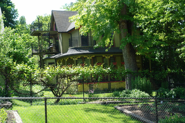 1207 W 7th Ave in Spokane, WA - Foto de edificio - Building Photo