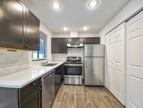 506 208th St SE in Bothell, WA - Building Photo - Building Photo