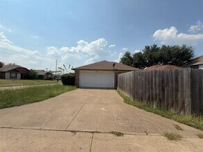 920 N Bryan-Belt Line Rd in Mesquite, TX - Building Photo - Building Photo