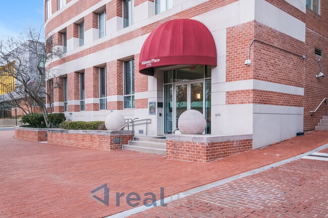 property at 1275 25th St NW