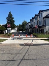 103-105 Munsell Ave in Linden, NJ - Foto de edificio - Building Photo