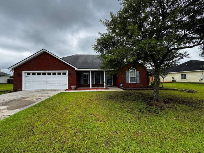 215 Mancy Garrason Loop in Ludowici, GA - Building Photo - Building Photo