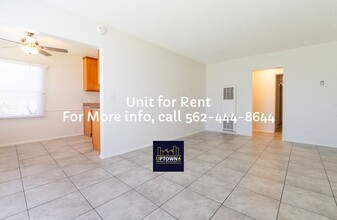 1130 W Broadway in Anaheim, CA - Building Photo - Building Photo