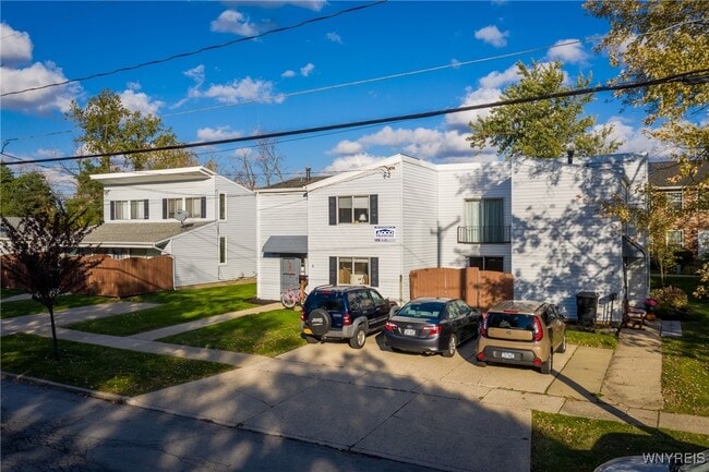 property at 11 Gloucester Ave