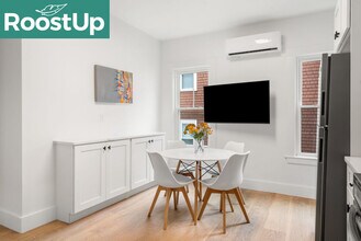 Furnished Bedroom with Private Ensuite Bat in Boston, MA - Building Photo - Building Photo