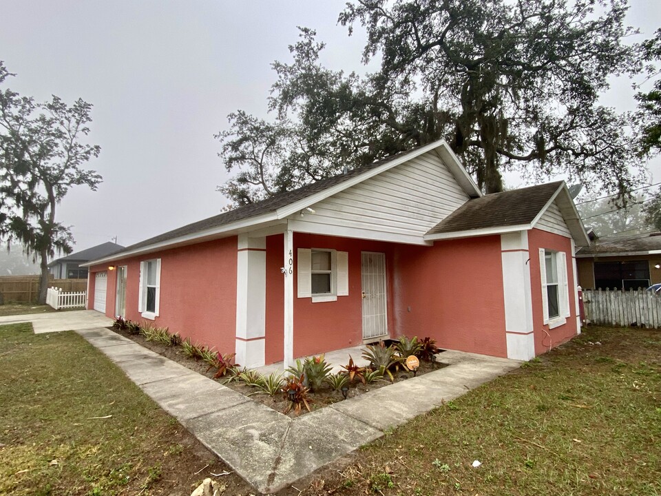 406 N Normandale Ave in Orlando, FL - Building Photo